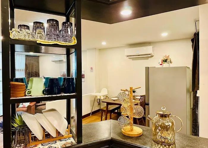 7 Beds Emquartier Btsthonglor Phrom Phong * Bangkok
