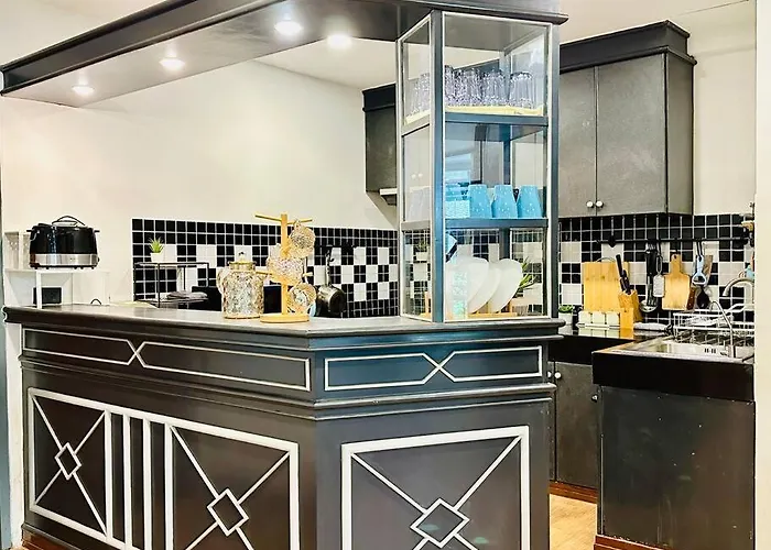 7 Beds Emquartier Btsthonglor Phrom Phong * Bangkok