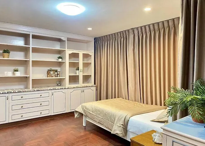 7 Beds Emquartier Btsthonglor Phrom Phong
